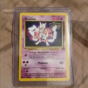 Mewtwo Promo Edition Grade 8